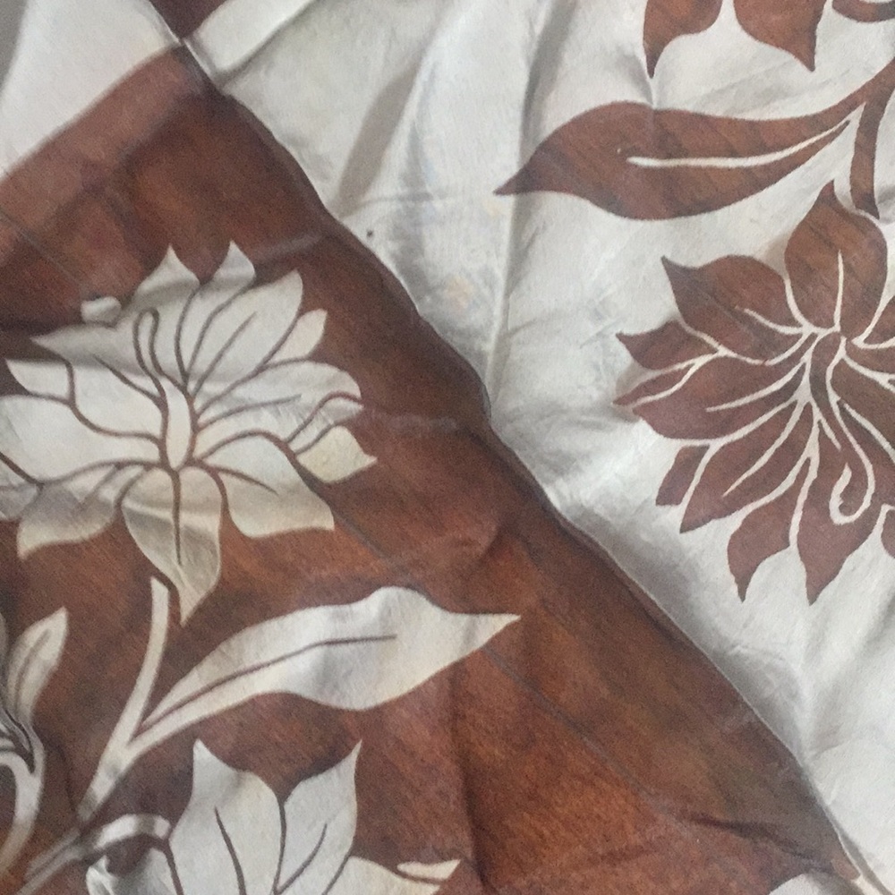 Vintage Elegant scarf - Picture 2 of 5